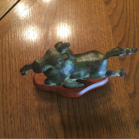 Vintage Flying Horse of Gansu Bronze Figurine - Picture 3 of 3